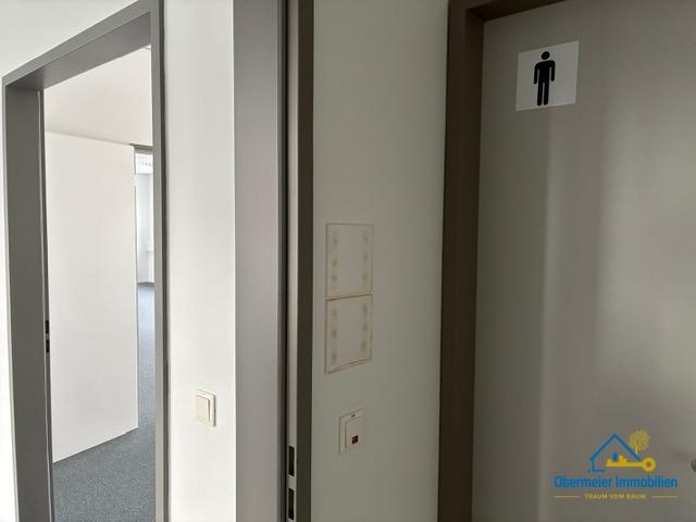 Gewerbeobjekt Regensburg Brandlberg - 3.450&euro; | Angebot:25180510