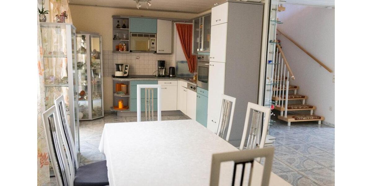 Doppelhaushälfte Nümbrecht - 4 Zimmer, 130 m&sup2;, 299.000&euro; | Angebot:24547549