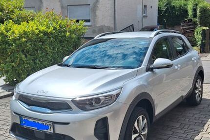 Kia Stonic 18.000 km 16.900 &euro; Sailauf 63877
