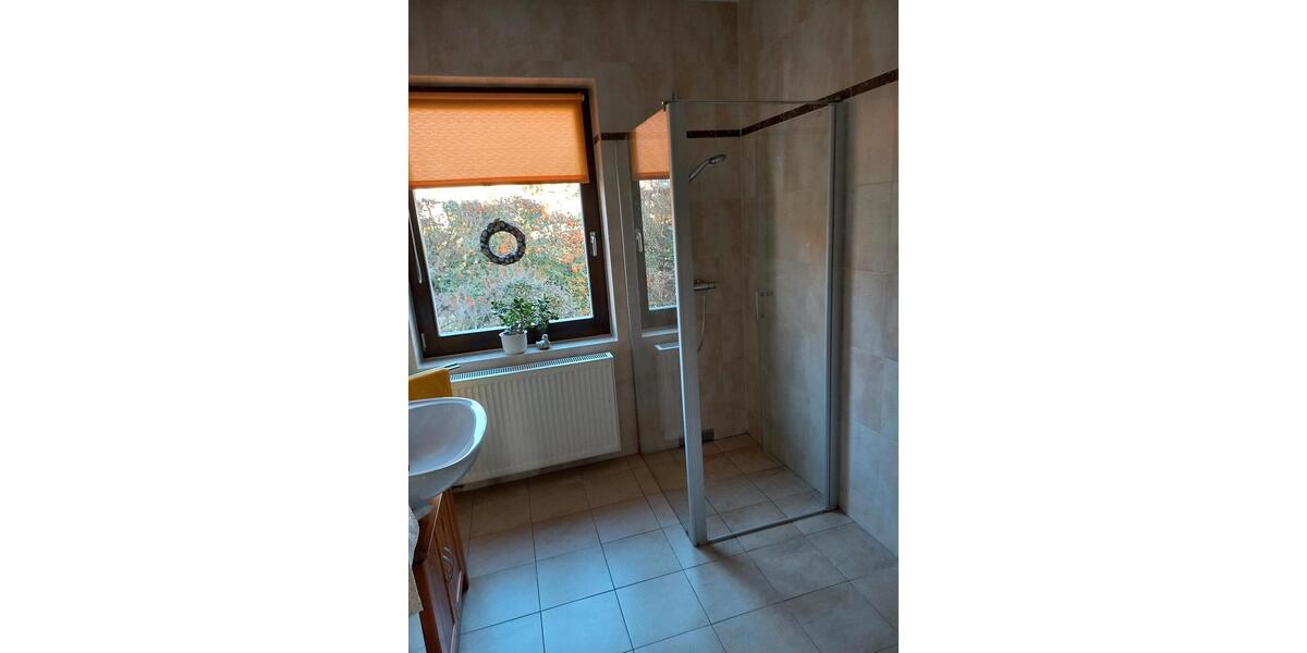 Einfamilienhaus Bad Frankenhausen/Kyffhäuser Kyffhäuser - 6 Zimmer, 166 m&sup2;, 180.000&euro; | Angebot:25810779