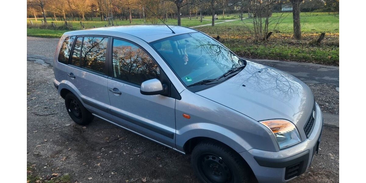 Ford Fusion 53.000 km 5.900 &euro; Bergisch-Gladbach 51429