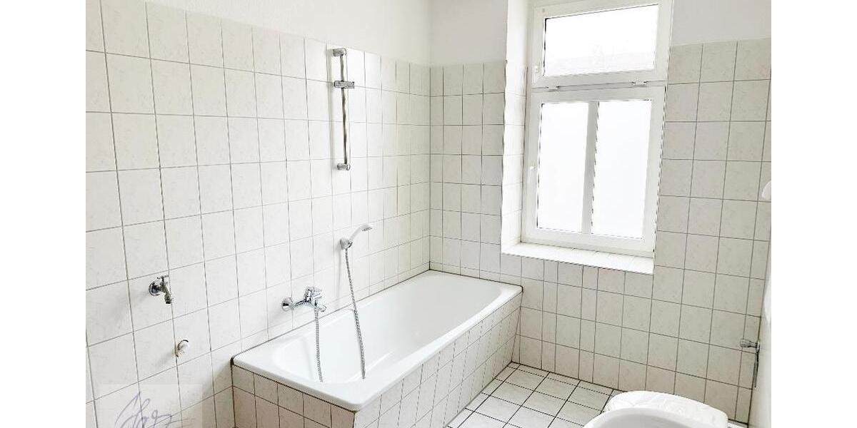 Etagenwohnung Riesa - 1 Zimmer, 45 m&sup2;, 280&euro; | Angebot:26400672