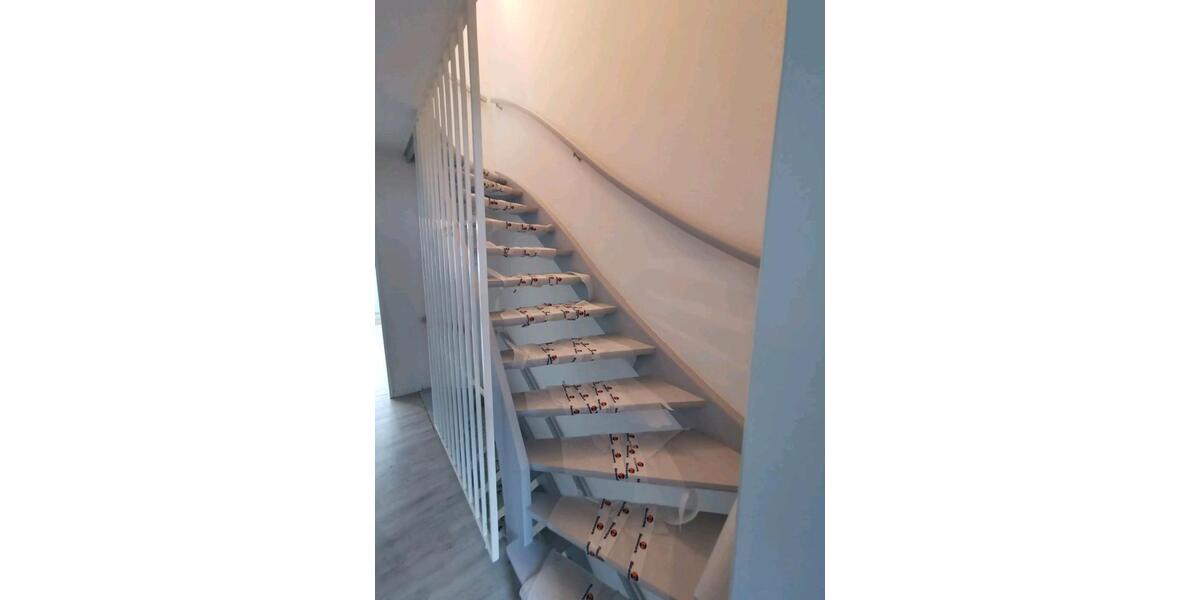 Reihenhaus Geestland - 5 Zimmer, 130 m&sup2;, 1.350&euro; | Angebot:26451266