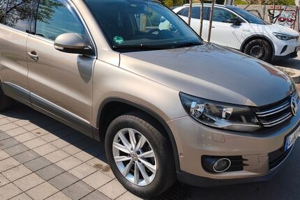 VW Tiguan 199.200 km 12.600 &euro; Böhlen 04564