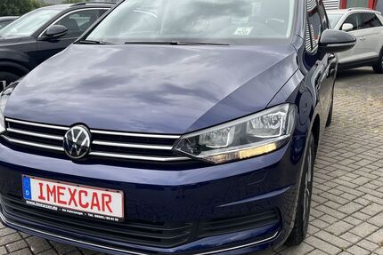 VW Touran 22.600 km 28.990 &euro; Bessenbach 63856