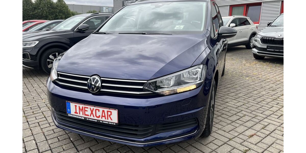 VW Touran 22.600 km 28.990 &euro; Bessenbach 63856