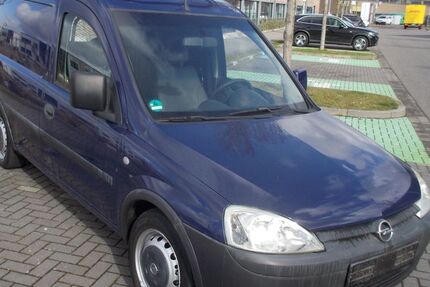 Opel Combo 110.000 km 3.400 &euro; Düsseldorf 40233