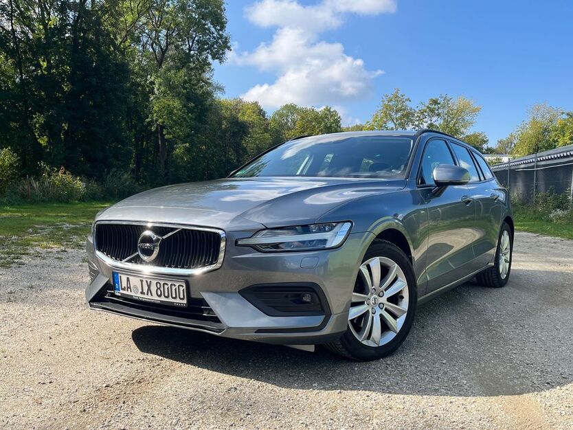 Volvo V60 147.100 km 21.900 € Bruckberg 84079
