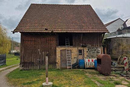 Haus Gedern - 1 Zimmer, 100 m&sup2;, 200&euro; | Angebot:26379715