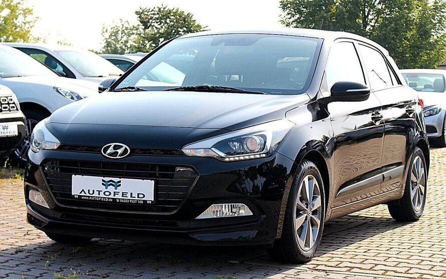 i20