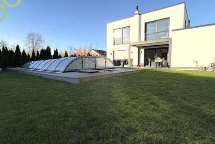 Haus Ahrensfelde - 5 Zimmer, 220 m&sup2;, 999.000&euro; | Angebot:26994581