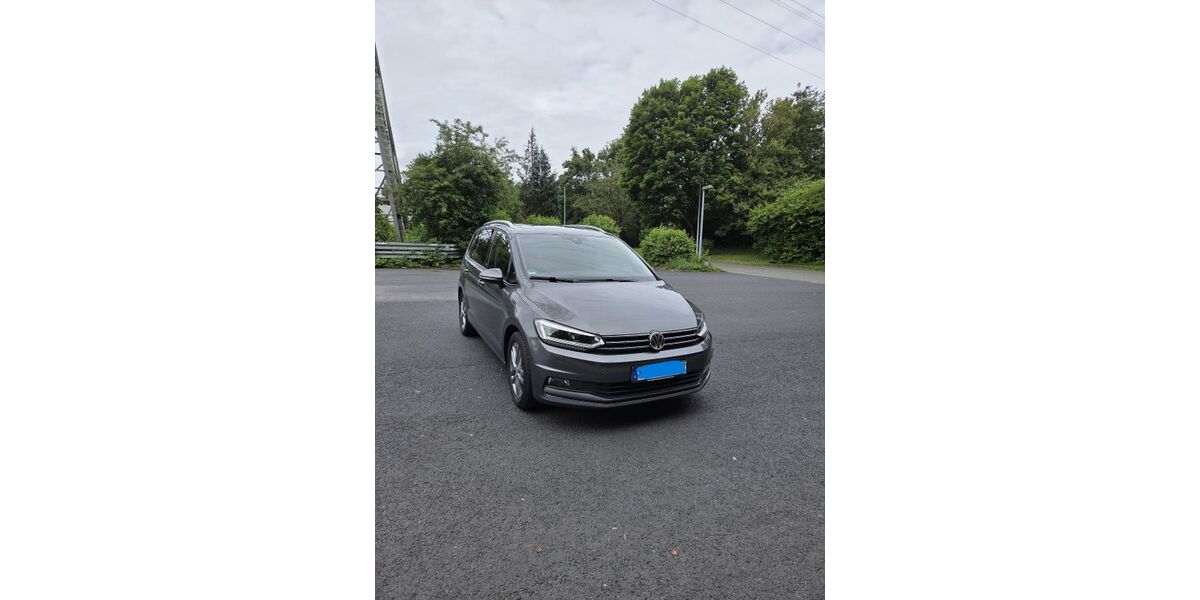 VW Touran 155.000 km 13.900 &euro; Troisdorf 53842