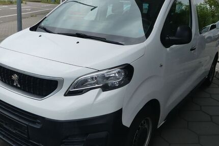 Peugeot Expert 162.000 km 13.990 &euro; Karlsruhe 76187