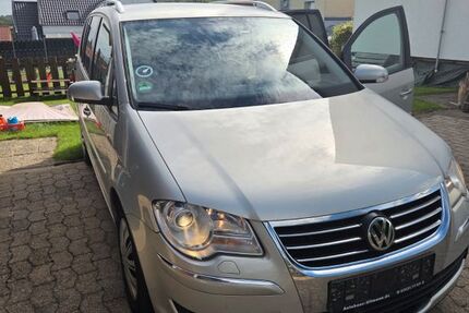 VW Touran 203.000 km 4.000 &euro; Duingen 31089