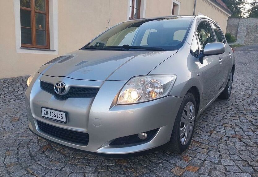Auris
