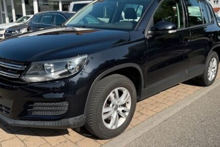 VW Tiguan 168.500 km 7.990 € Neckarsulm 74172