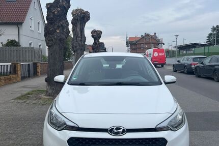 Hyundai i20 149.000 km 5.690 &euro; Stockstadt am Rhein 64589