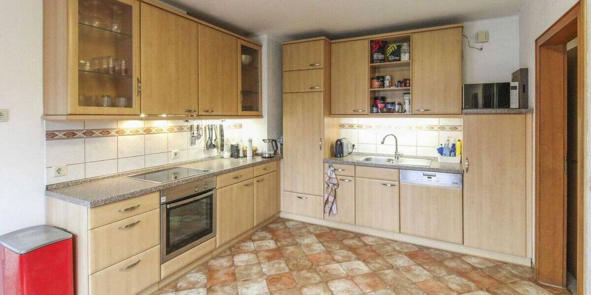 Einfamilienhaus Viersen Dülken - 9 Zimmer, 214 m&sup2;, 595.000&euro; | Angebot:25997214