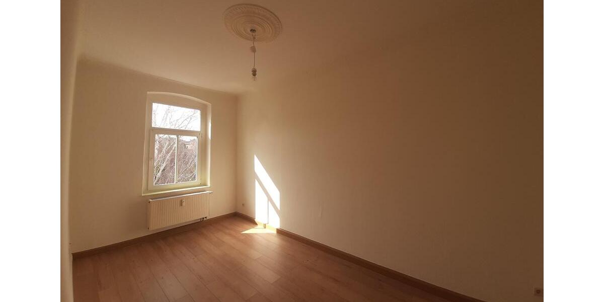 Etagenwohnung Zittau - 3 Zimmer, 70 m&sup2;, 319&euro; | Angebot:25418314
