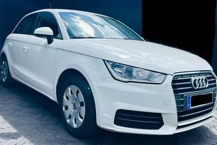 Audi A1 216.000 km 5.600 &euro; Kirchen 57548
