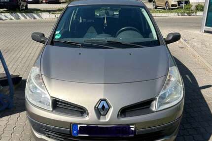Renault Clio 137.000 km 2.899 € neckarsulm 74172