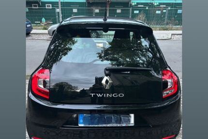 Renault Twingo 68.000 km 8.700 &euro; Berlin 10318