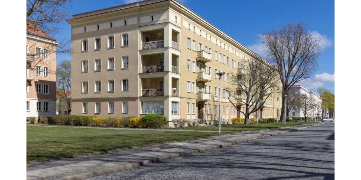 Etagenwohnung Eisenhüttenstadt - 3 Zimmer, 72 m&sup2;, 471&euro; | Angebot:25394602