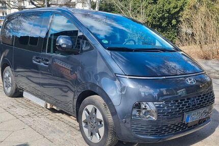 Hyundai STARIA 7.800 km 70.000 &euro; Berlin 12309