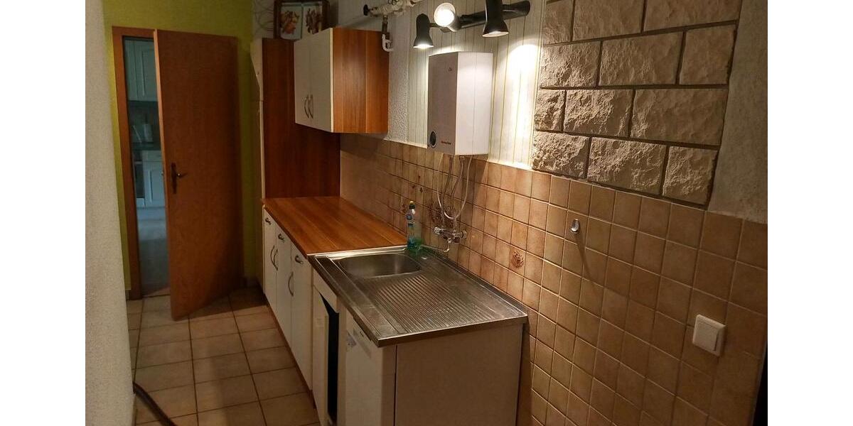 Bauernhaus, Landhaus Gröditz - 7 Zimmer, 280 m&sup2;, 210.000&euro; | Angebot:27245475