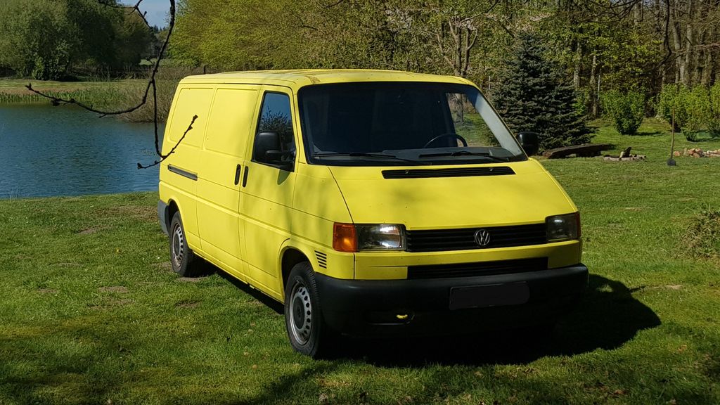 VW T5 Transporter 121.240 km 4.399 &euro; Cloppenburg 49661