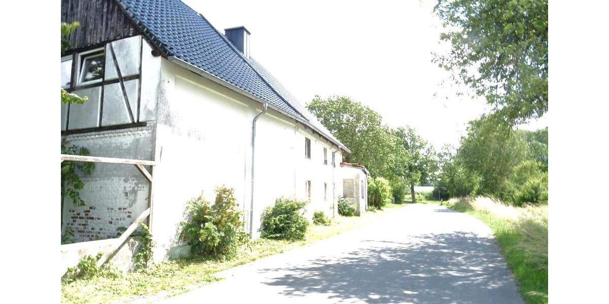 Einfamilienhaus Soest - 8 Zimmer, 302 m&sup2;, 180.000&euro; | Angebot:26885197