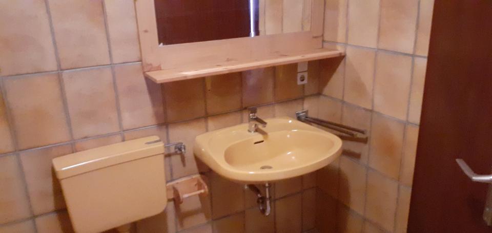 Etagenwohnung Uslar - 2 Zimmer, 69 m&sup2;, 69.500&euro; | Angebot:24614035