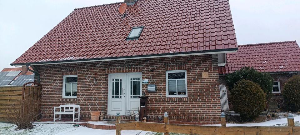 Einfamilienhaus Krummhörn - 7 Zimmer, 145 m&sup2;, 1.200&euro; | Angebot:25401659