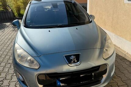 Peugeot 308 84.000 km 4.700 &euro; Passau 94036