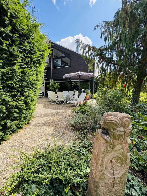 Haus zum Kaufen in Insheim 895.000 € 395 m²