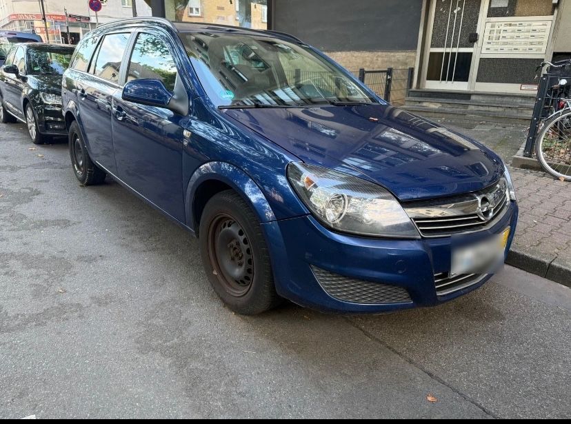 Opel Astra 298.000 km 1.350 € Hünfelden 65597