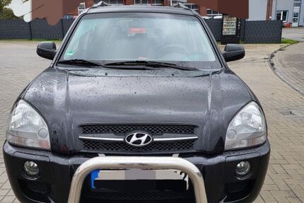 Hyundai TUCSON 121.251 km 4.490 € Westerstede 26655