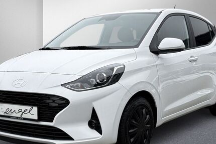 Hyundai i10 14.500 km 15.989 &euro; Wunsiedel 95632