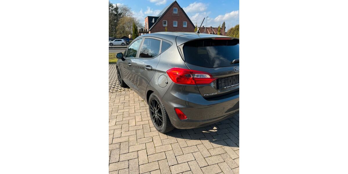 Ford Fiesta 195.000 km 6.500 &euro; Quakenbrück 49610