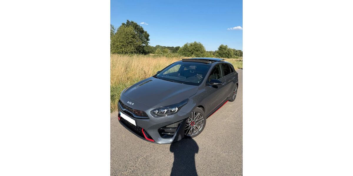 Kia ceed / Ceed 22.500 km 27.400 &euro; Bornheim 53332