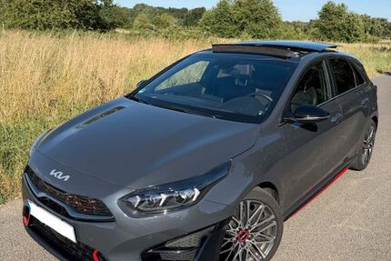 Kia ceed / Ceed 23.200 km 26.400 &euro; Bornheim 53332