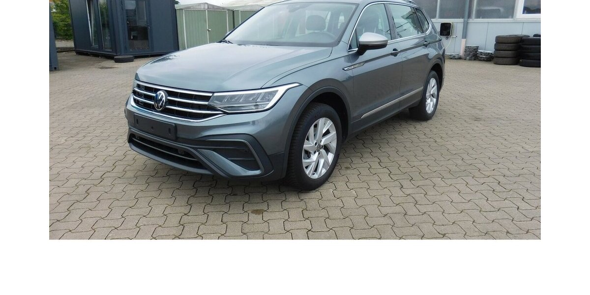 VW Tiguan Allspace 1.5 TSI Life 7 Sitze Navi DSG 31.900 km 28.690 &euro; Vordorf 38533