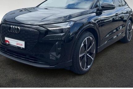Audi Q4 e-tron 41.602 km 39.950 &euro; Hamburg 22529