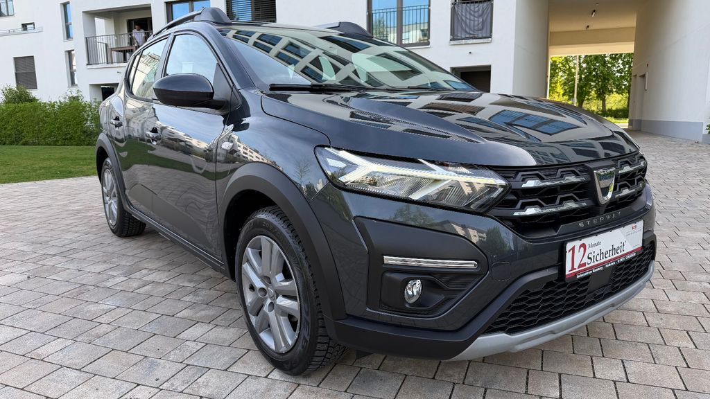 Dacia Sandero 52.000 km 13.500 &euro; Hallstadt 96103