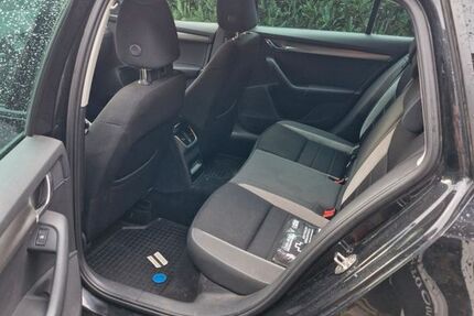 Skoda Octavia 419.150 km 5.000 &euro; Padenstedt 24634