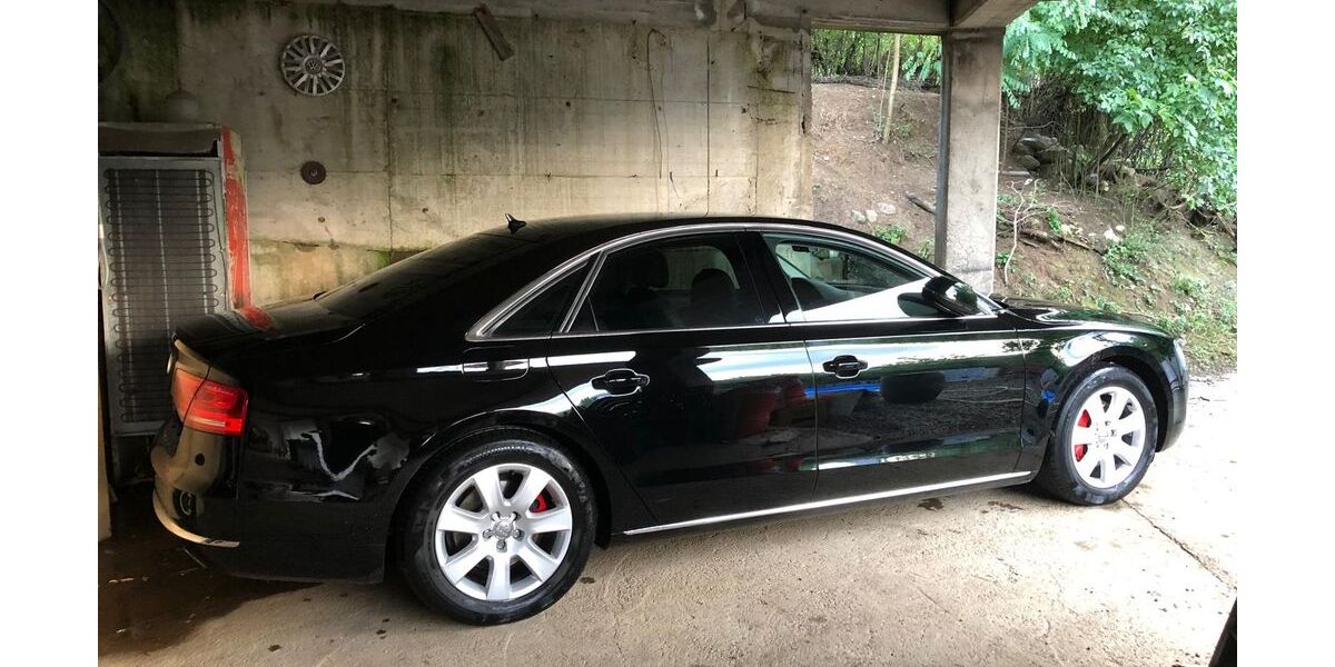Audi A8 295.000 km 17.900 &euro; Hamburg 22309