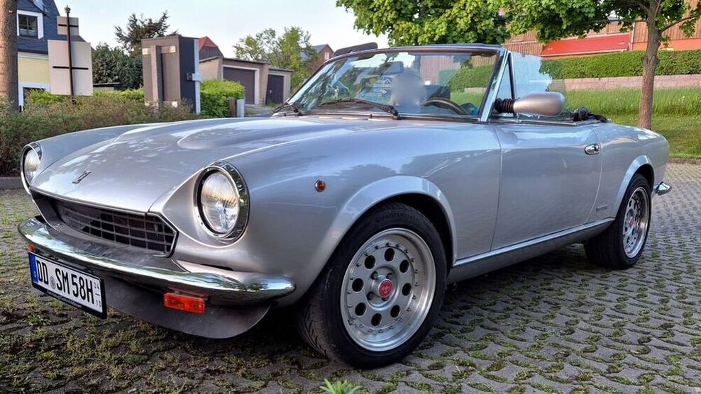 124 Spider