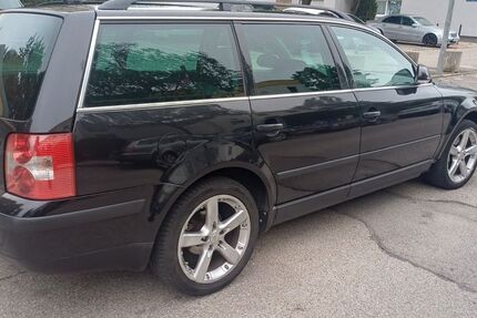 VW Passat Variant 287.000 km 1.201 € Putzbrunn 85640