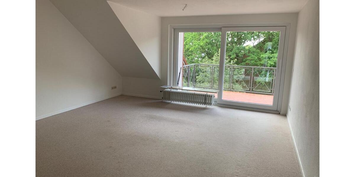 Dachgeschoßwohnung Harrislee - 4 Zimmer, 98 m&sup2;, 310.000&euro; | Angebot:27122936