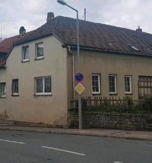 Einfamilienhaus Uffenheim - 4 Zimmer, 100 m&sup2;, 850&euro; | Angebot:26222975